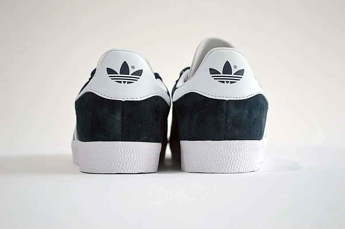 adidas gazelle silver green womens Adidas Gazelle Navy White Sneakers (Size 43.5)