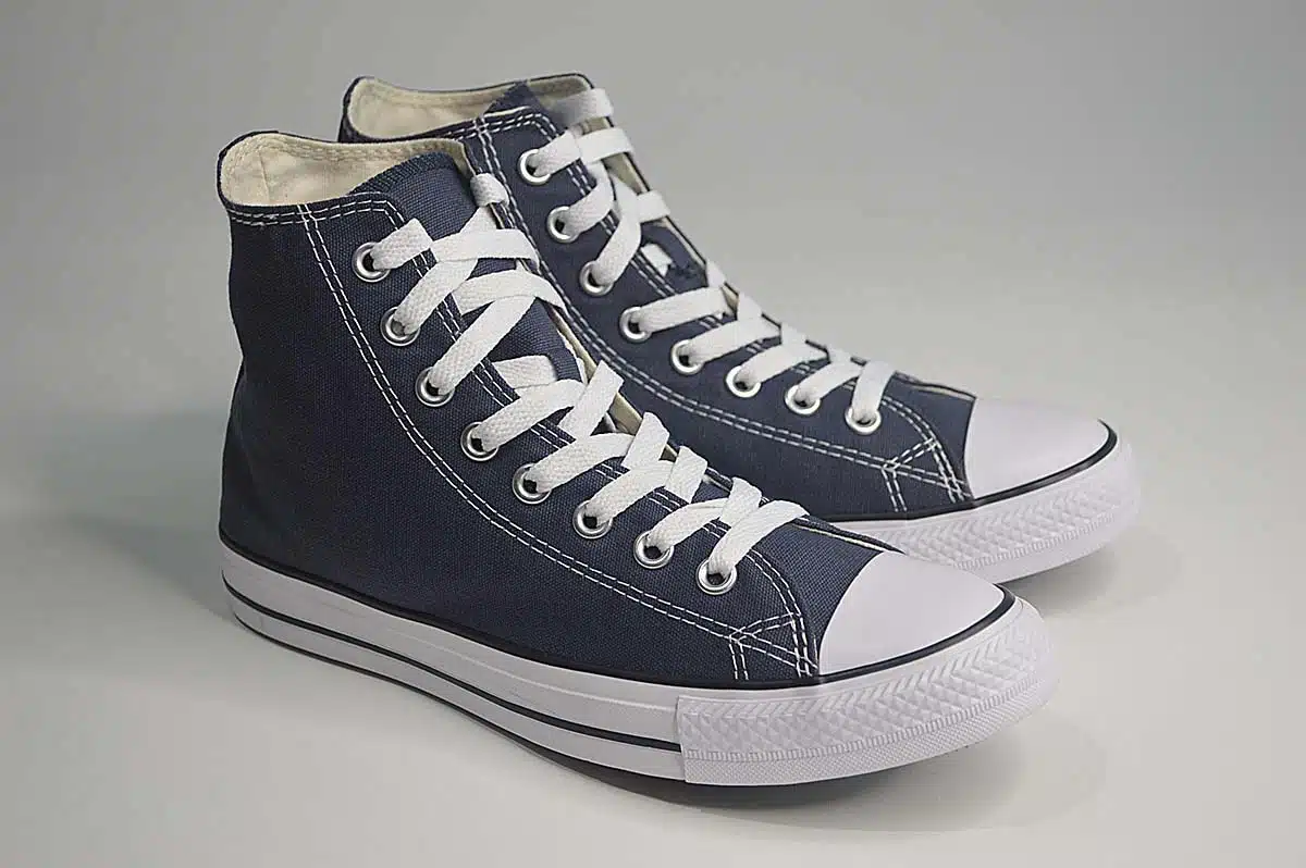 Converse Chuck Taylor All Star High Top Navy Trainers <span class="prodcode"><br>M9622C</span> Converse Chuck Taylor All Star High Top Navy Trainers <span class="prodcode"><br>M9622C</span>