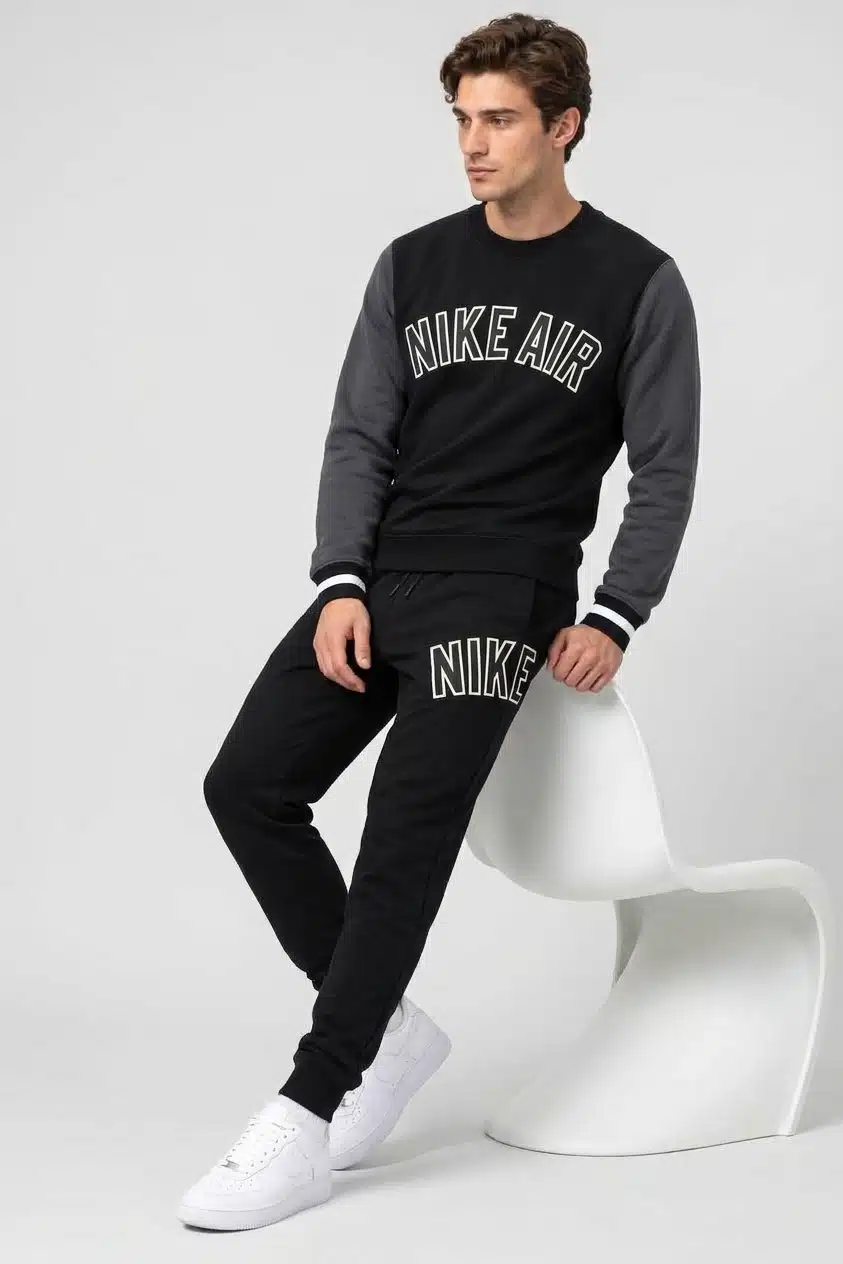 Nike Air Tracksuit Crew Neck Black Nike Air Tracksuit Crew Neck Black
