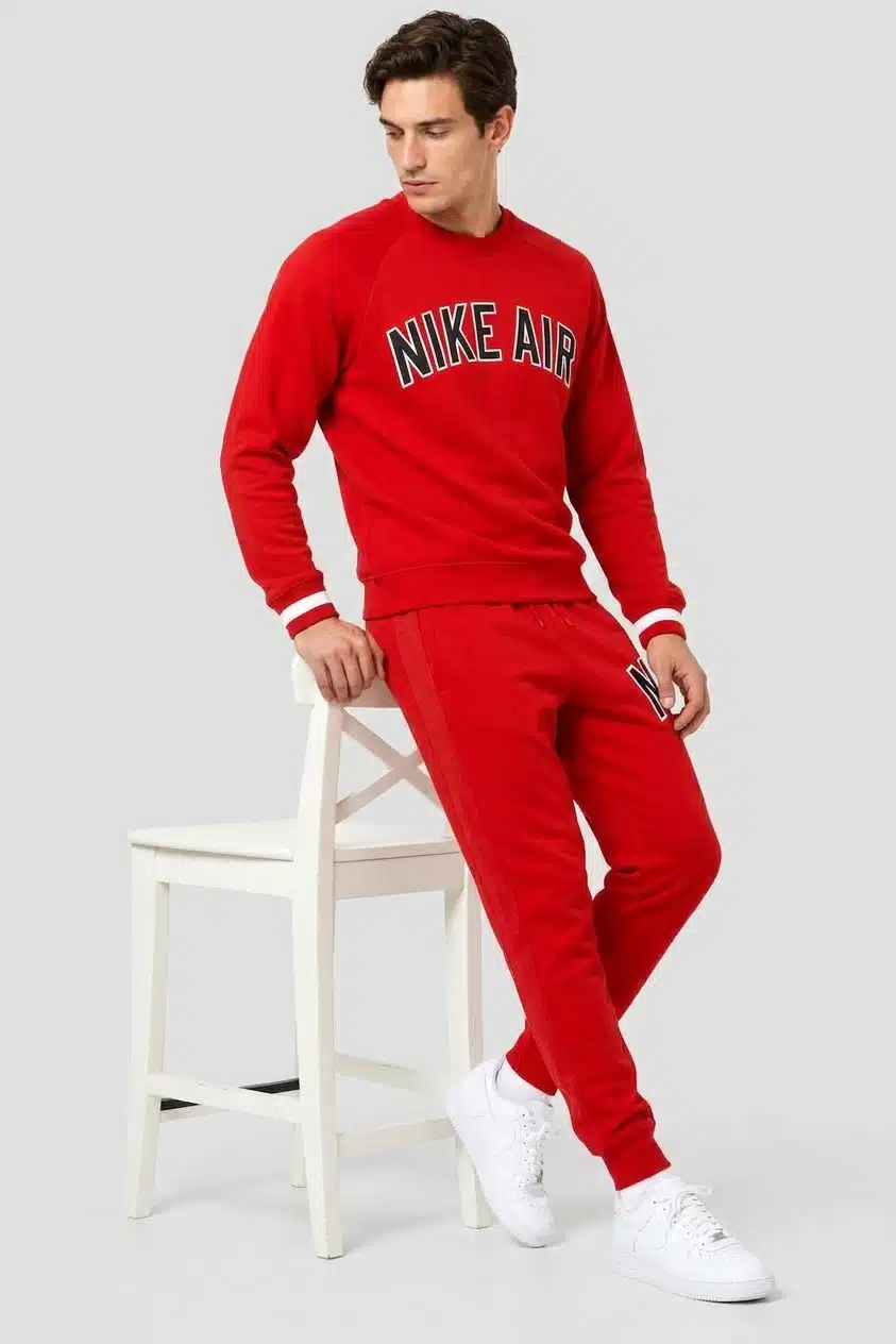 Nike Air Tracksuit Crew Neck Red Nike Air Tracksuit Crew Neck Red