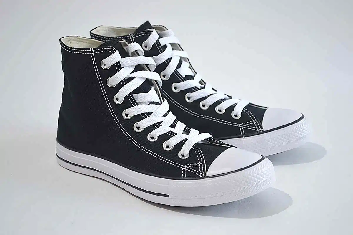 Converse Chuck Taylor All Star High Top Trainers <span class="prodcode"><br>M9160C</span> Converse Chuck Taylor All Star High Top Trainers <span class="prodcode"><br>M9160C</span>