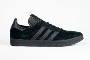 Adidas Gazelle Originals Black Trainers <span class="prodcode"><br>CQ2809</span> Adidas Gazelle Originals Black Trainers <span class="prodcode"><br>CQ2809</span>