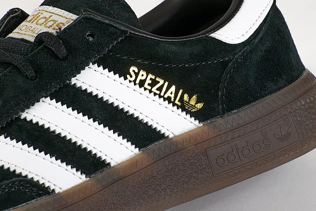 Adidas Handball Spezial trainers <span class="prodcode"><br>DB3021</span> Adidas Handball Spezial trainers <span class="prodcode"><br>DB3021</span>
