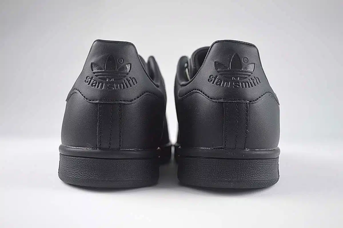 Adidas Stan Smith Mens Trainers Black <span class="prodcode"><br>M20327</span> Adidas Stan Smith Mens Trainers Black <span class="prodcode"><br>M20327</span>