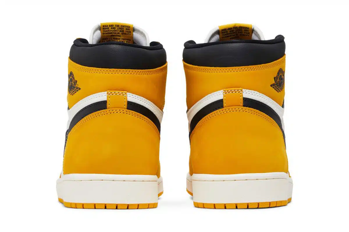 Nike Air Jordan 1 Retro High OG Yellow Ochre Womens Trainers <span class="prodcode"><br>DZ5485-701</span> Nike Air Jordan 1 Retro High OG Yellow Ochre Womens Trainers <span class="prodcode"><br>DZ5485-701</span>