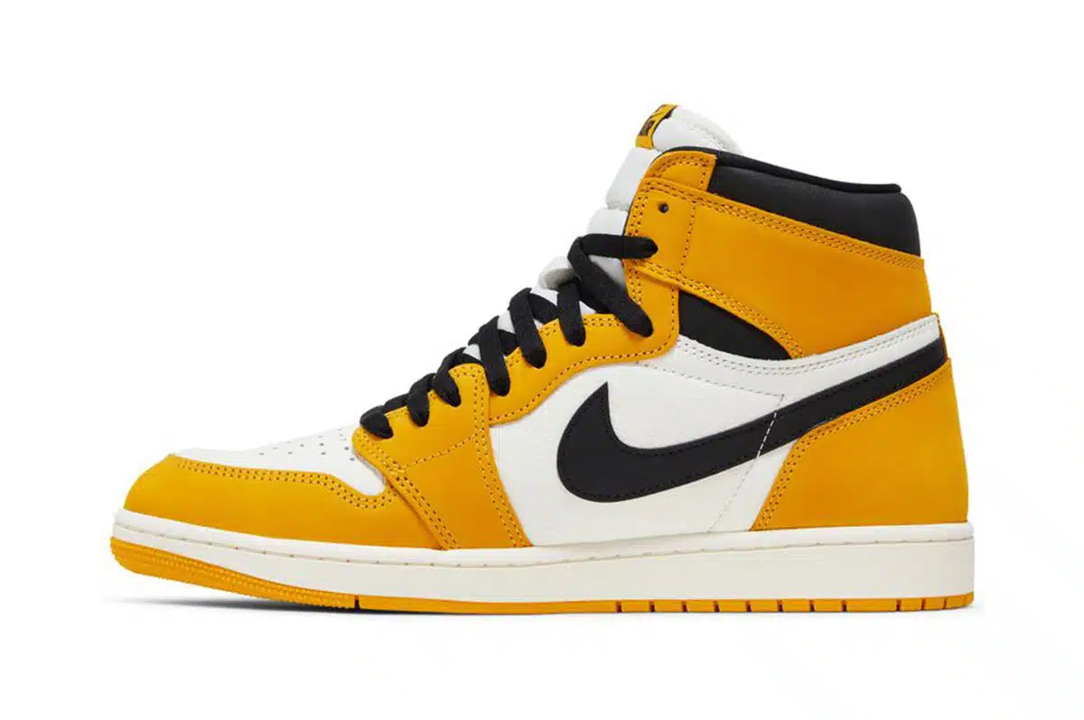 Nike Air Jordan 1 Retro High OG Yellow Ochre Womens Trainers <span class="prodcode"><br>DZ5485-701</span> Nike Air Jordan 1 Retro High OG Yellow Ochre Womens Trainers <span class="prodcode"><br>DZ5485-701</span>