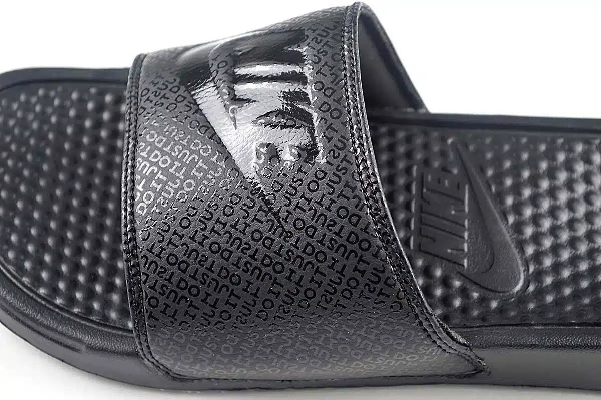 Nike Benassi JDI Slide Black <span class="prodcode"><br>343880-001</span> Nike Benassi JDI Slide Black <span class="prodcode"><br>343880-001</span>