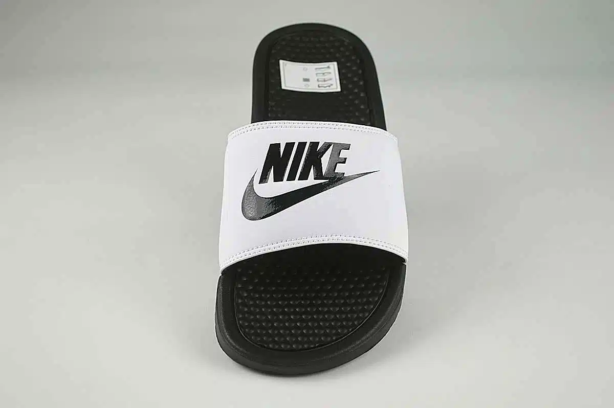 Nike Benassi JDI Slide White & Black <span class="prodcode"><br>343880-100</span> Nike Benassi JDI Slide White & Black <span class="prodcode"><br>343880-100</span>